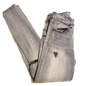 Distressed womens American Eagle gray jeans size 2